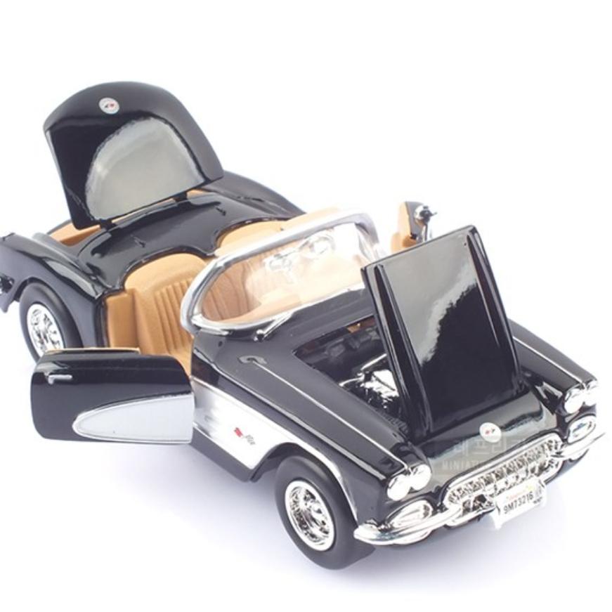 МОТОРМАКС 1:24 Модель автомобиля 1959 Chevrolet Corvette, литая, масштаб 1:24 MTX732166BK