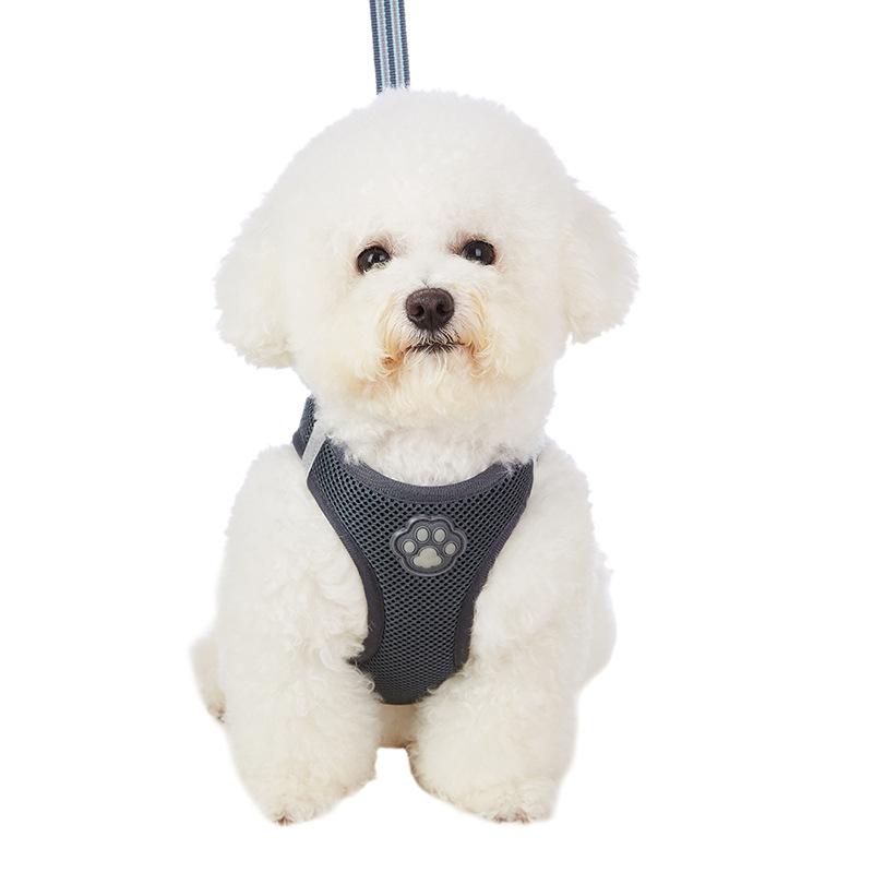 Dog leash with reflective breathable chest strap cat comfortable dog walking rope.