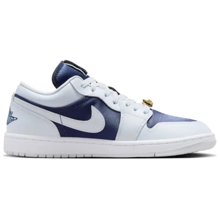 Jordan 1 Low Se Серый футбол, Белый, Красный для зала, Полуночный синий Женские Jordan FZ8778-044