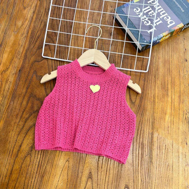 Fashionable 2024 Summer Girls Knit Ensemble With Elegant Dragon Fruit Top And Shorts