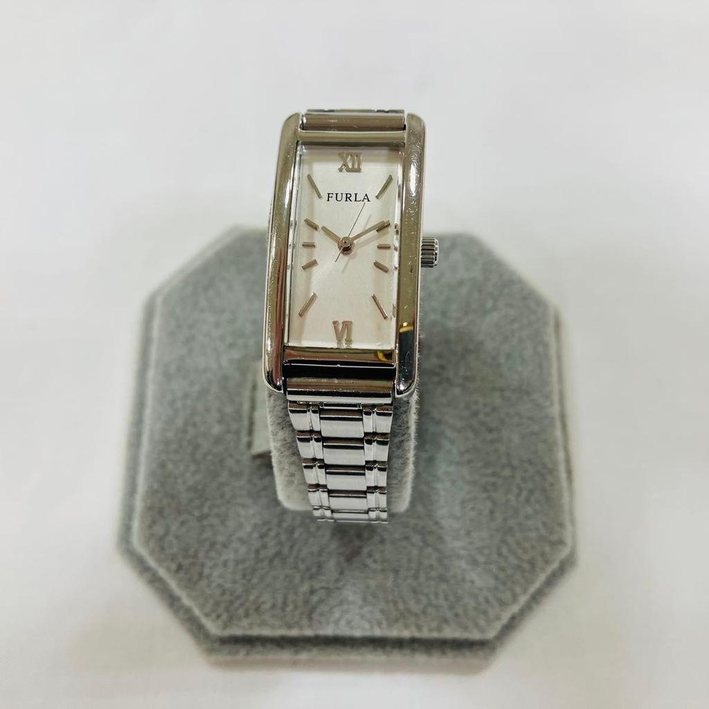 Б/у Женские часы FURLA Квадратные Серебристый циферблат Кварцевые