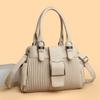 This Handbag Is A Trendy, Elegant, Simple and Versatile Single-shoulder Women's Bag