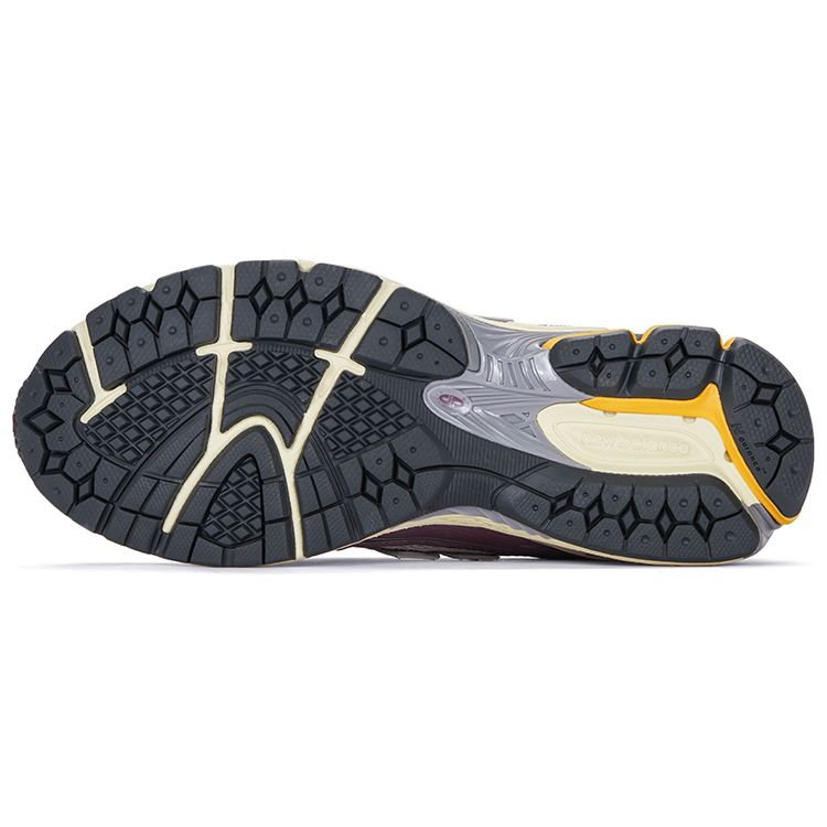 New Balance 1906R Licorice Unisex Sneakers Cream Moonbeam Castlerock M1906RRA