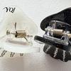Decorative Hair Clips for Festivals Halloween Skeleton Hand Claw Clip Women, Mini Gothic Clip, Acrylic Skull Accessory with Sequins Thick and