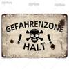 Vintage ACHTUNG HALT War Metal Signs Berlin Tin Sign Plaque Metal Plate Wall Decor For Pub Club Man Cave Plate Bar Decoration