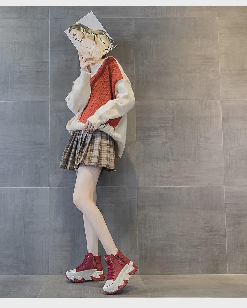 Autumn 2024 Women's Height-Boosting Korean-Style Dad Sneakers - Thick-Soled & Trendy for Students