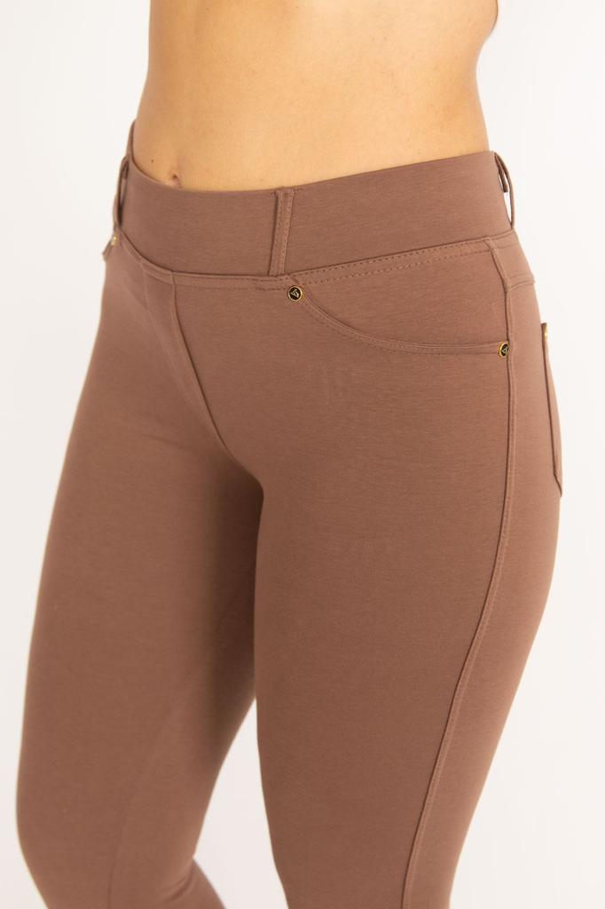 Женские стильные леггинсы больших размеров Норковые леггинсы большого размера с передней отделкой и задним карманом