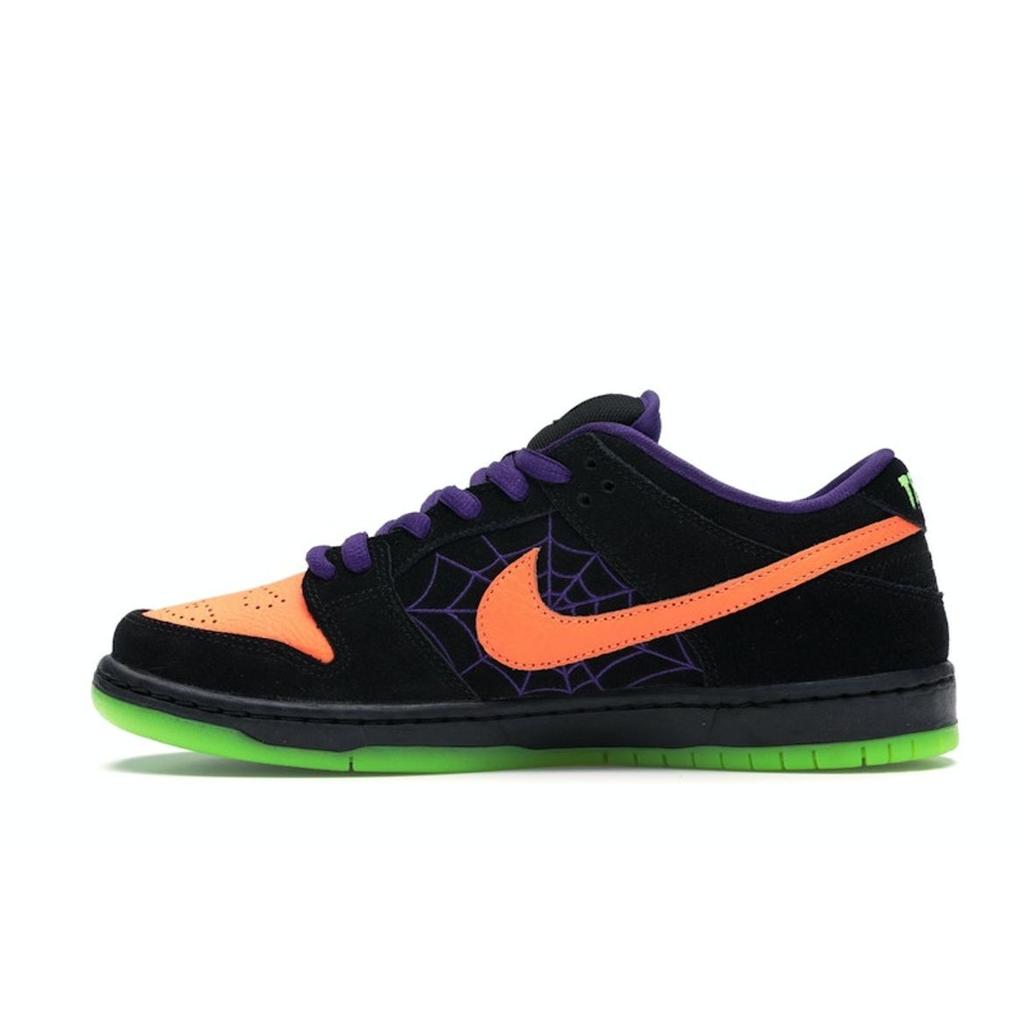 Nike Dunk Low SB Night of Mischief Unisex Sneakers Black Total-Orange-Court-Purple-Volt BQ6817-006