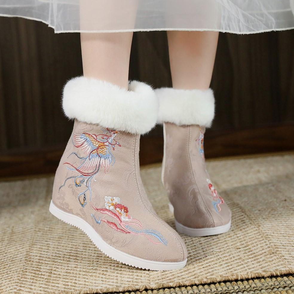 Женские зимние зимние ботинки на подкладке из искусственного меха, уличные противоскользящие ботильоны с вышивкой и застежкой-молнией, повседневные короткие ботильоны с плюшевой подкладкой для женщин