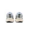 CD6404-105 NIKE P-6000 БЕЛЫЙ/ЧЕРНЫЙ-МЕТАЛЛИЧЕСКОЕ СЕРЕБРО-СВЕТЛО-СЕРЕБРИСТЫЙ (Мужской)