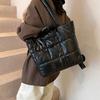 Women's Casual Padded Handbag Winter Down Cotton Shoulder Bag Large Capacity Shopper Tote Bag Lightweight Black Crossbody Purse
