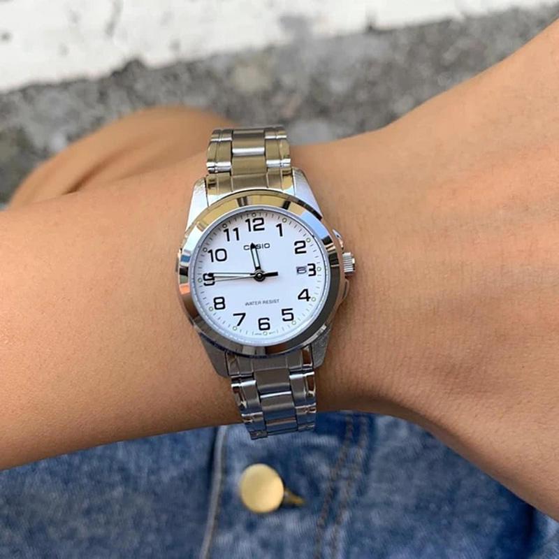 Casio Серия STANDARD Серия Classic Pointer Модные Деловые Кварцевый механизм Стальной ремешок Японские и корейские часы Женские LTP-1215A-7B2