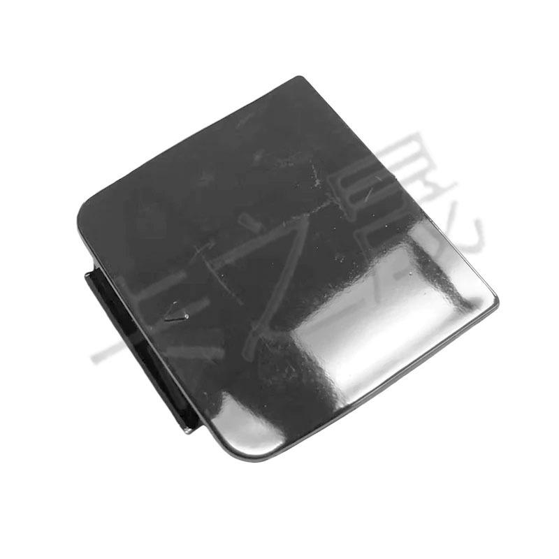 Крышки буксировочных проушин переднего и заднего бамперов BMW X3/X4 (51118065883, 51128066750)