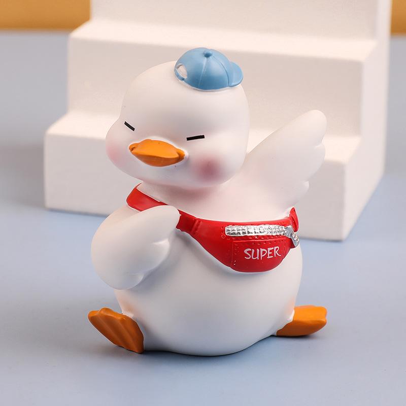 Cute MOMO Duck Resin Decoration Little Yellow Duck Cartoon Gift Creative Home Decoration Car Decoration, Desktop Decoration Small Gift