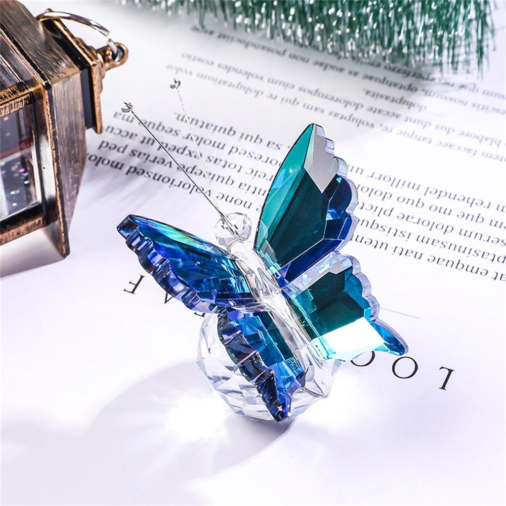 Crystal Flying Butterfly With Crystal Ball Base Statue Collection Cut Butterfly Animal Decoration Suitable For Desk, Home, Bedroom