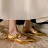 2024 Туфли на плоской подошве с острым носком Женские босоножки с неглубокой подошвой 2024 2024 Новые повседневные туфли для ходьбы Уютное платье Летняя классика Femme Chaussure