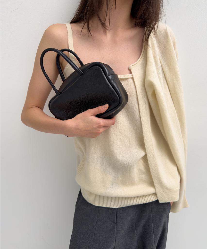Nieeh Tofu Bag (Black)