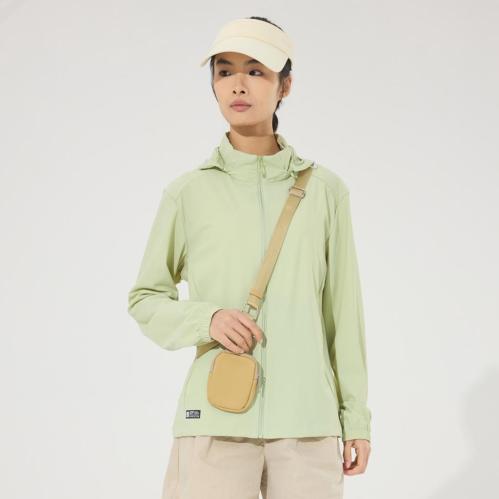 Summer outdoor sunscreen clothing men's UPF10 UV protection sunscreen clothing men's hooded jacket light and breathable fishing clothing