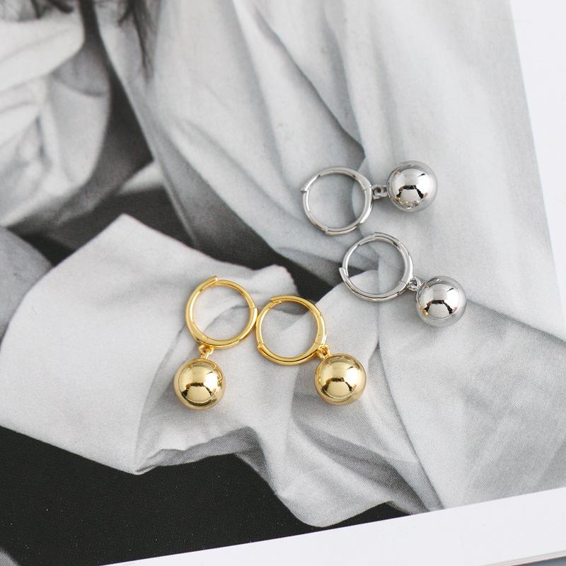 ANENJERY Серьги-кольца с металлическим шариком и подвеской для женщин, персональные простые корейские нишевые универсальные ювелирные изделия