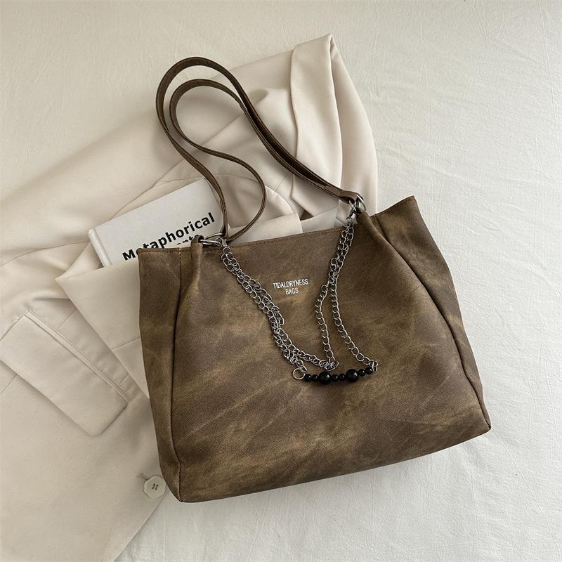Весенняя повседневная и красивая сумка на цепочке большой вместимости, персонализированная сумка-тоут в стиле ретро для женщин 2024 года, новая сумка через плечо для поездок на работу