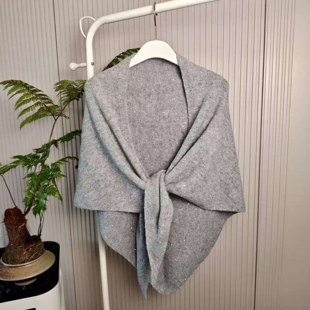 High End Woolen Shawl Winter Warm Mongolian Poncho Women Fashion Sequin Triangular Scarf