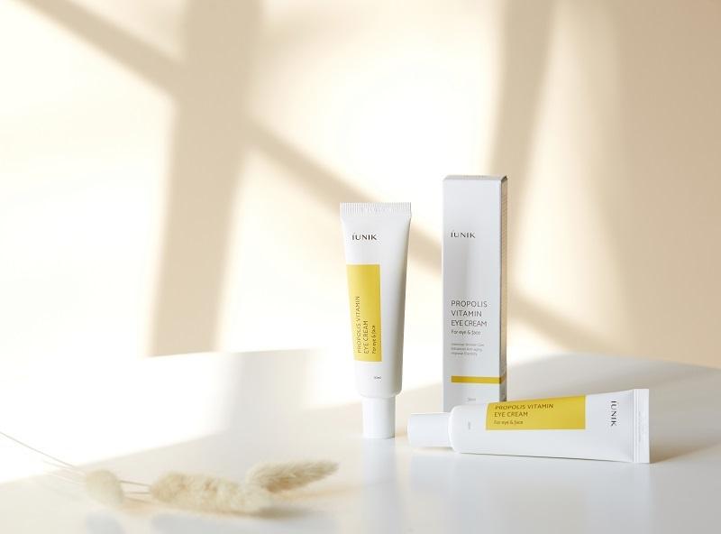 iUNIK Propolis Vitamin Eye Cream, 30ml - Wielofunkcyjny krem pod oczy