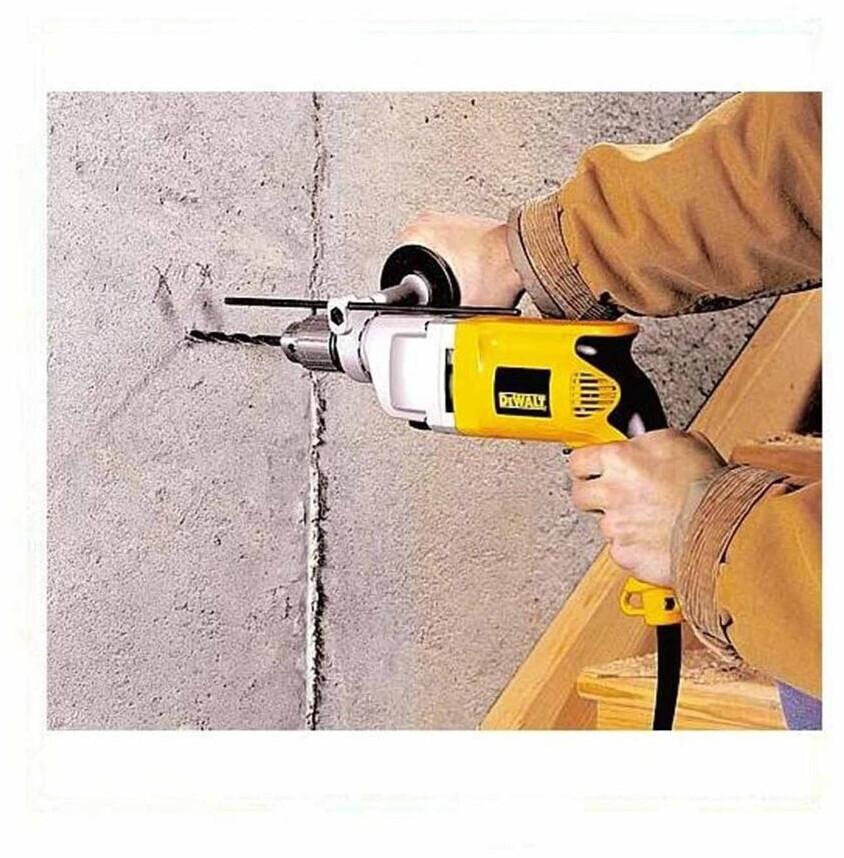 Ударная дрель DeWalt D21441