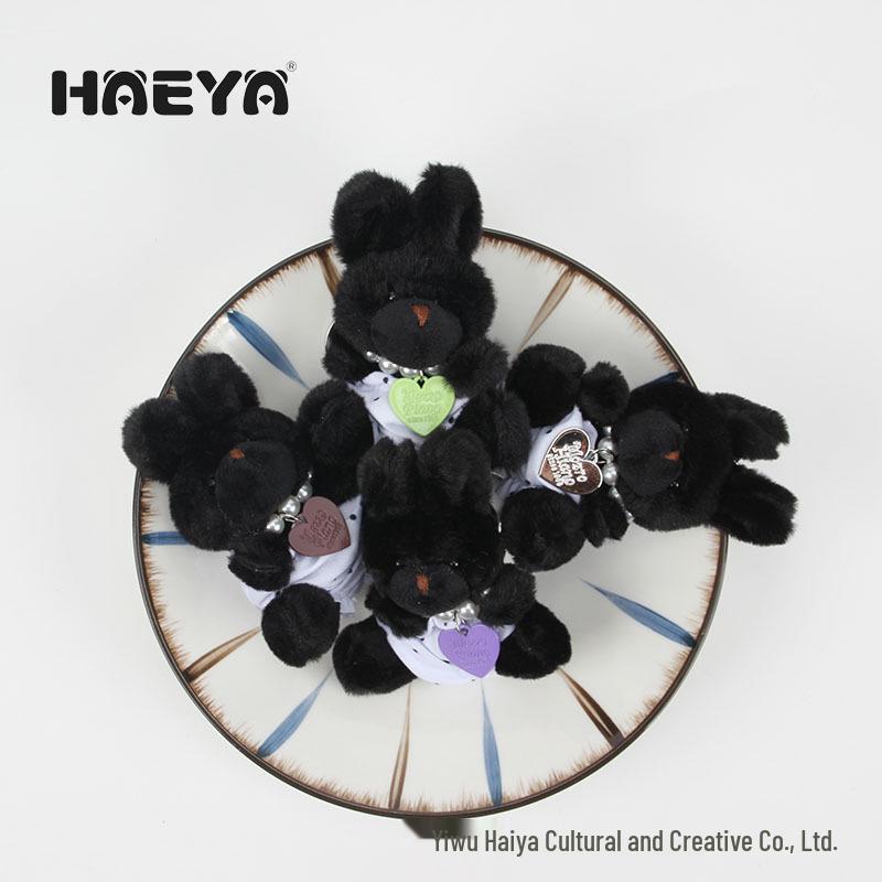 Корейский брелок Черный Кролик из Донгдамуна и Жемчужное Сердце Ожерелье с Треугольными Трусиками - Милый Подарок для Пары