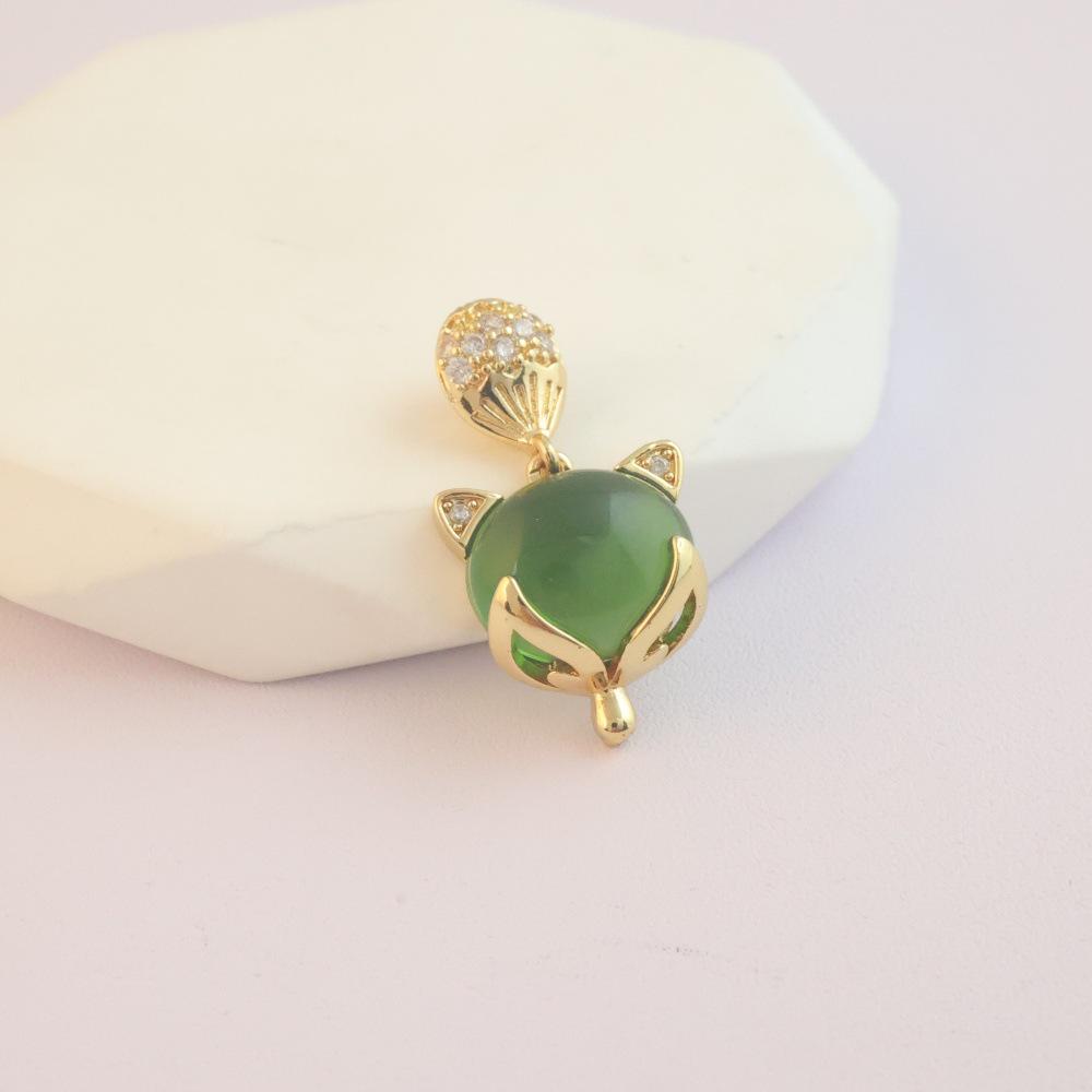 Elegant Copper Fox Gourd & Four-Leaf Clover Necklace with Zircon & Butterfly Accents for Women.