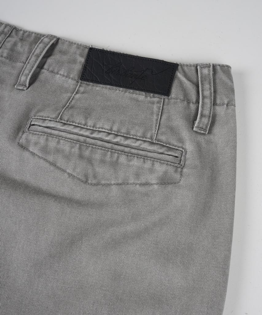 BIRBANTE Хлопковые брюки-чинос с дартсом, подвергшиеся garment-washing - Серый