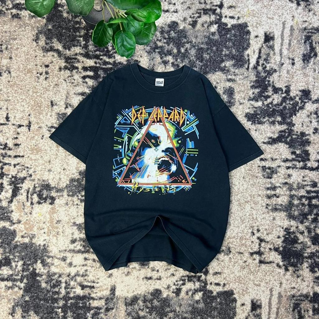 Def Leppard Vintage Y2K Two-Sided Big Logo Rock Band Mens Kids T Shirt 1TS54 Graphic Tee