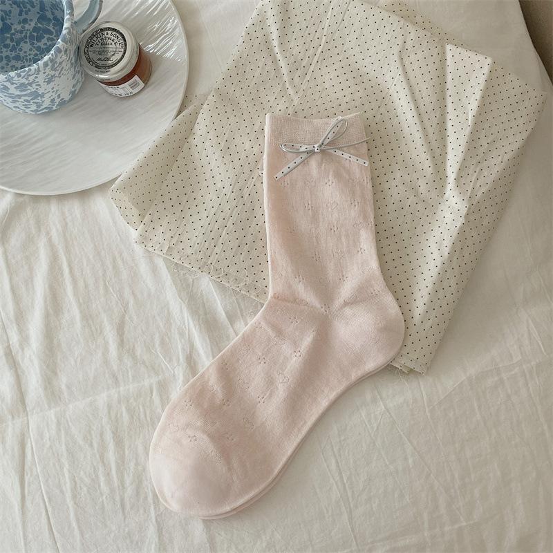 Female Spring and Summer Thin Pure Color Dark Grain Love Bow Ballet Wind Cylinder Stack Socks