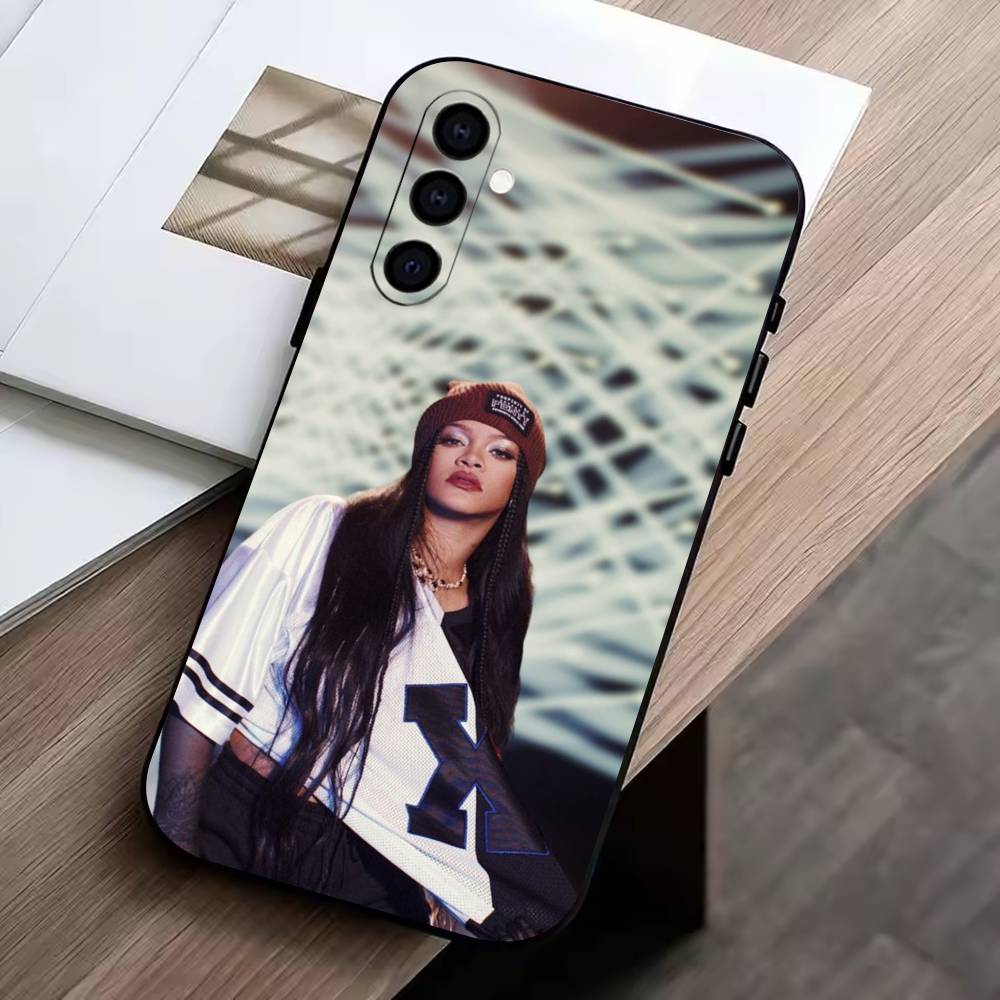 Чехол для телефона Singer-R-Rihanna Черный Силиконовый Мягкий Для Samsung Galaxy A73,A72,A71,A70,A53,A52,A51
