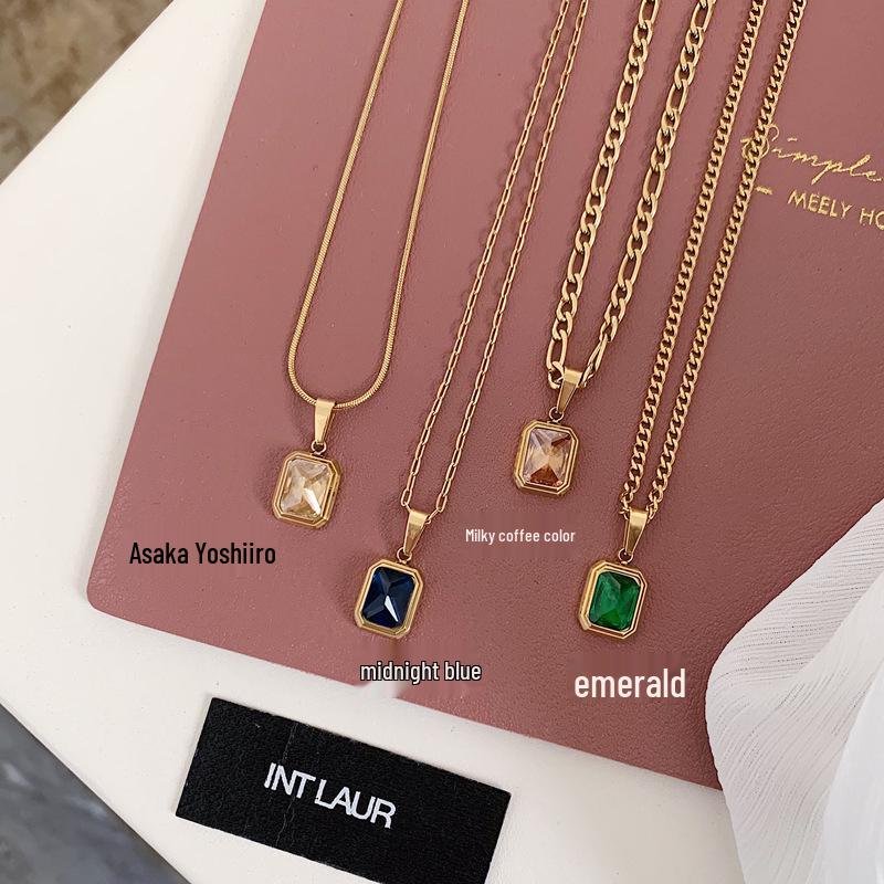Сине-зеленый Шампанское Драгоценный Камень 18K Позолоченная Титановая Сталь Ретро Ожерелье - Модный Европейский Американский Стиль для Женщин и Пар.