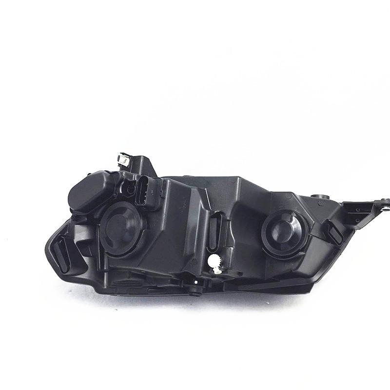 13-15 Volkswagen Jetta Headlight Assembly: New King Front Headlight