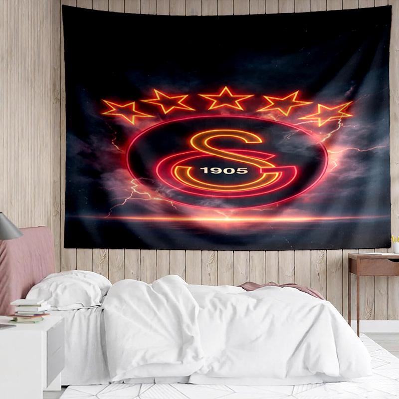 1PC Galatasaray Football Club Crest Tapestry, Unique Design Tapestry, Suitable for Bedroom,Livingroom, Playroom,Heartwarming Holiday Gifts