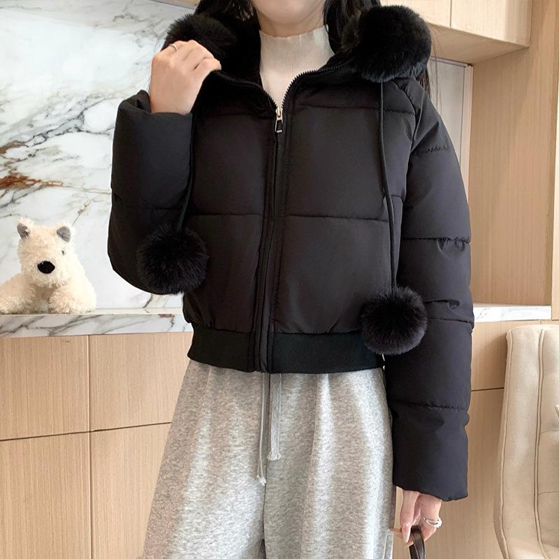 Autumn and winter women's short down cotton-padded clothes, big hairball hooded stand-up collar warm cotton-padded clothes, milky white loose outside