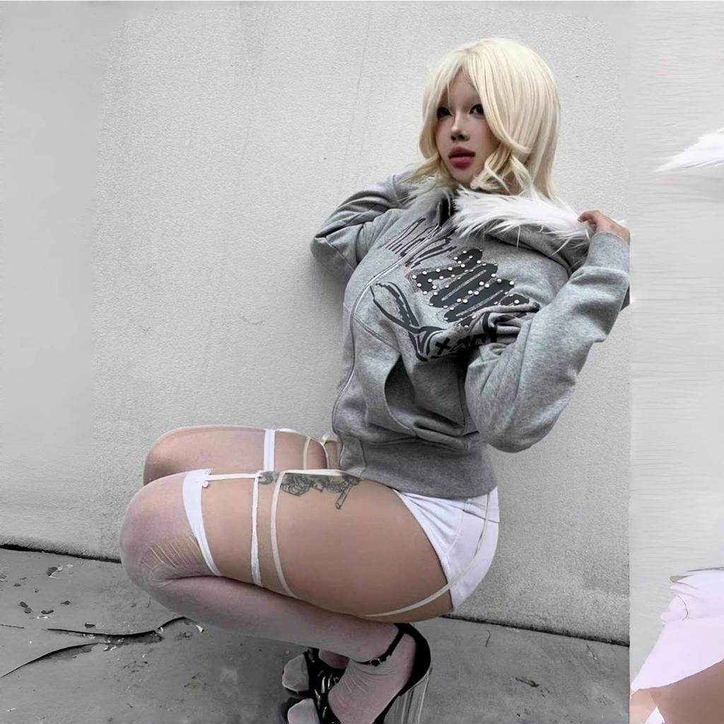 VAYLA Уличные худи с вышивкой букв и меховым воротником с капюшоном для женщин Новые осенне-зимние свободные повседневные универсальные толстовки-кардиганы на молнии