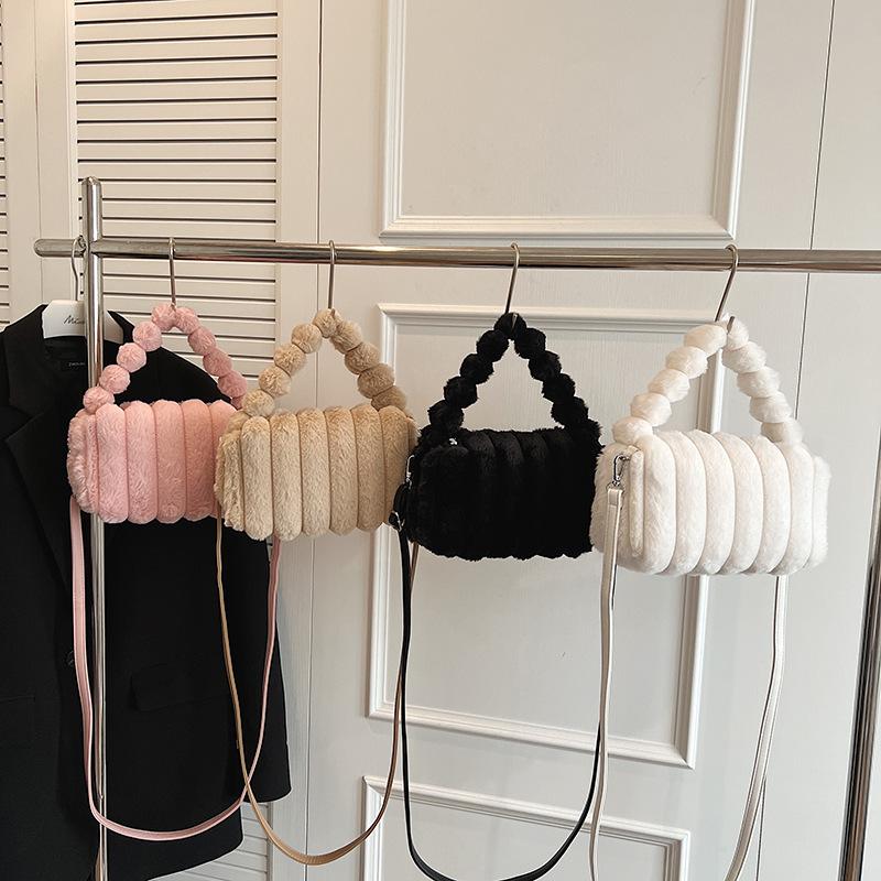 Plush Bag Women'S Simple Versatile Messenger Bag Fashion Casual Portable Plush Commuter Pillow Bag
