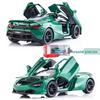 В упаковке 1:32 игрушечных автомобиля McLaren 720S Alloy с инерционным механизмом, звуком и световыми эффектами