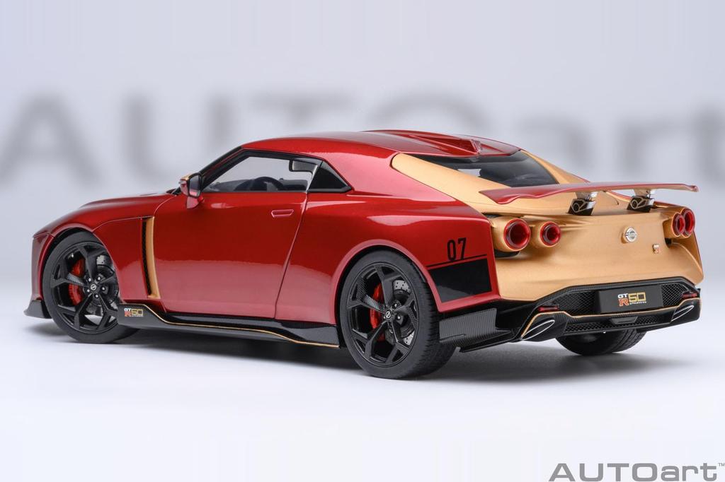 AUTOart Scale Nissan by ITALDESIGN Finished Model 77514 1/18 GT-R50 (Metallic Red/Gold)