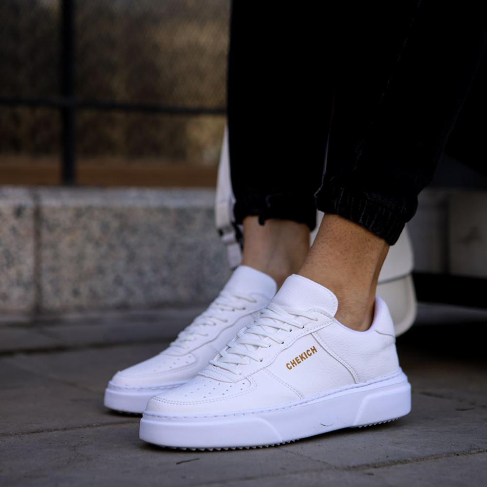 Chekich Мужская обувь черного цвета из искусственной кожи на шнуровке Осенний сезон Кроссовки Повседневная тенденция 2023 года Спортивная воздушная белая подошва CH087s Повседневная CH087