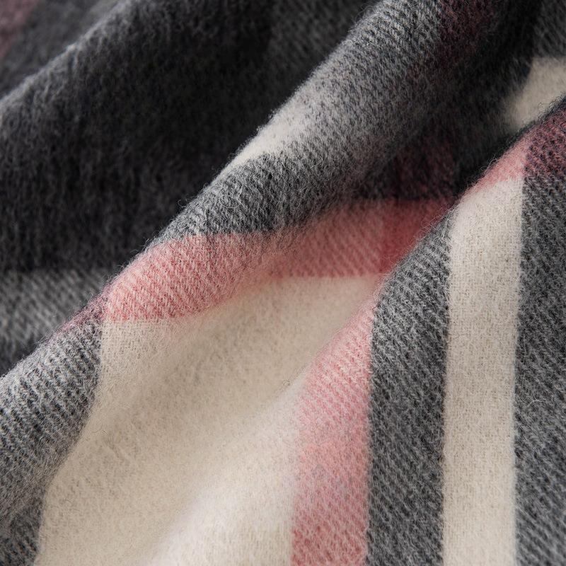 Шарф в клетку из овечьей шерсти в том же стиле для осени и зимы для мужчин и женщин, классический шерстяной утолщенный теплый шарф