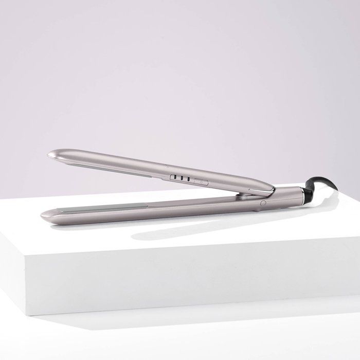 Lisseur cheveux - BABYLISS - ST516E - Plaques titane céramique - 180-235°C - Chauffe rapide
