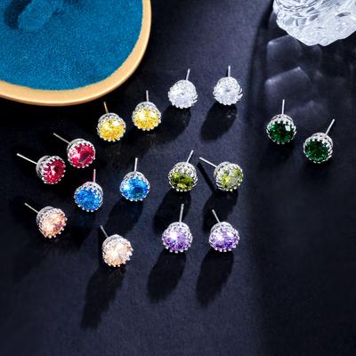 Серьги-гвоздики Корона Цвет Разноцветный 8 мм Инкрустированный циркон Экологически чистые серьги Безделушки
