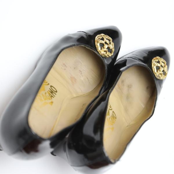 Salvatore Ferragamo pumps pumps High heels enamel black Women Storage box Used