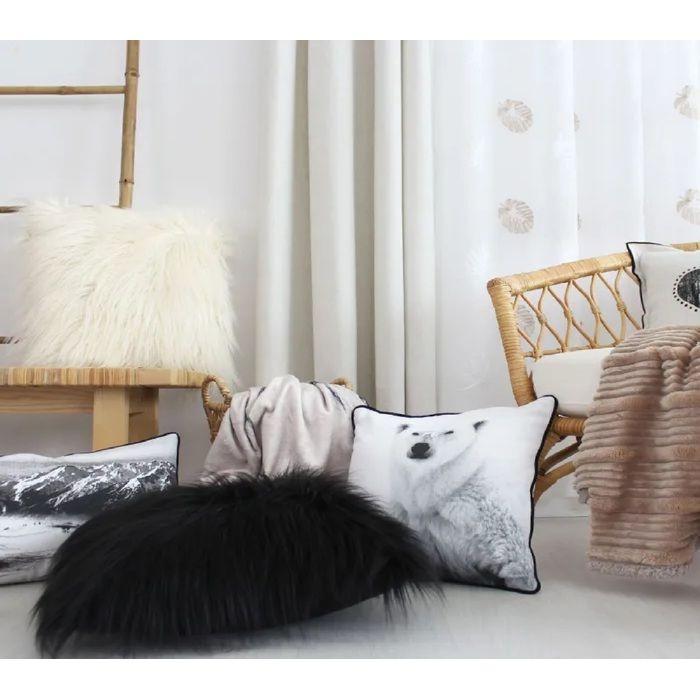 Coussin a poil 45 x 45 cm Epice blanc