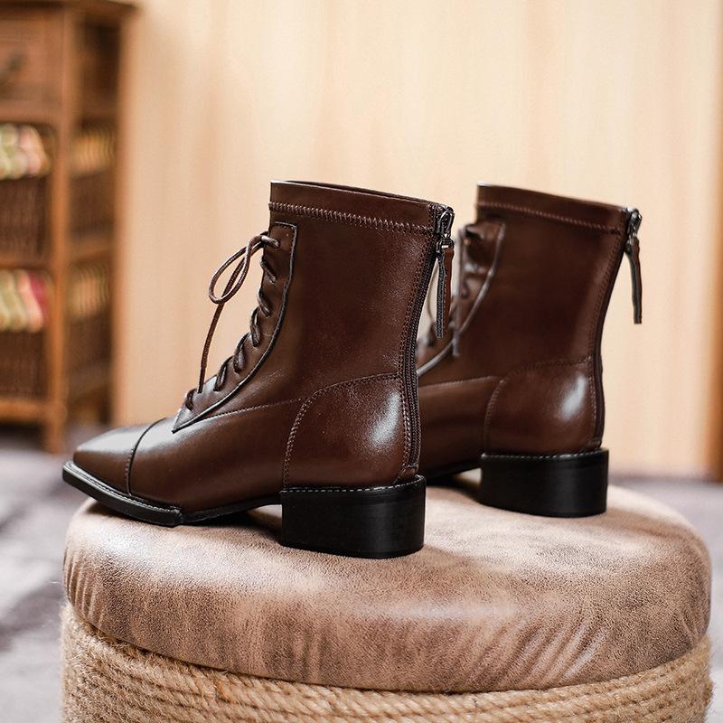 Коричневые ботинки Martin женские стильные со шнуровкой квадратный носок средний каблук новые женские ботинки модные средние толстые каблуки короткие ботинки