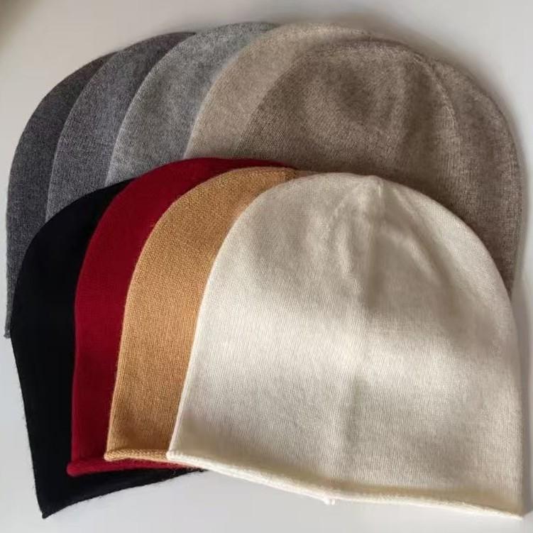 % Pure wool hat, warm knitted crimped solid color cashmere wool hat, in large quantities in stock