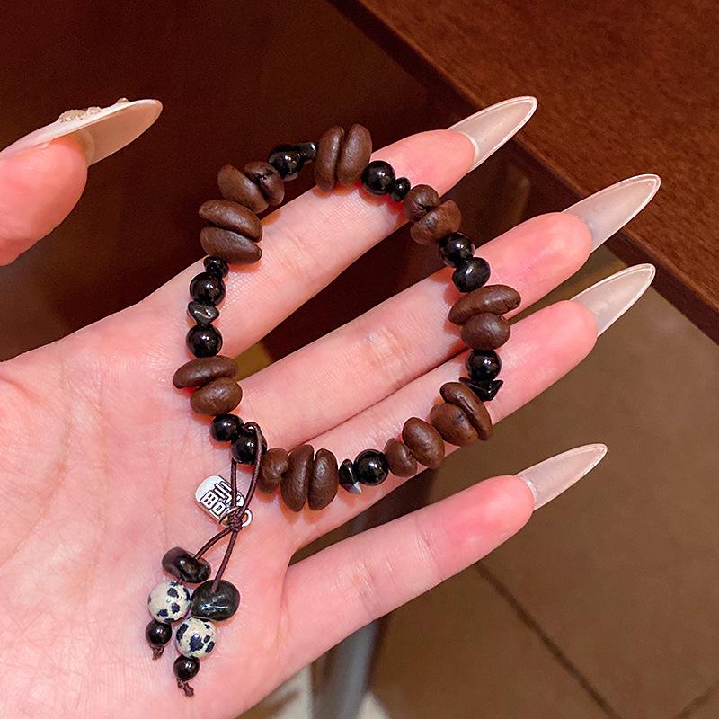 "Elegant Women's Pearl, Obsidian, and Crystal Bracelet - Chinese Ancient Style"